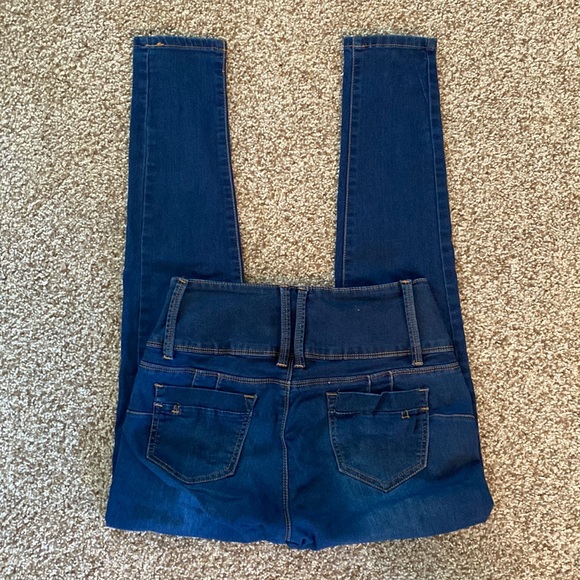 Hailey Jeggings - Picture 2 of 8